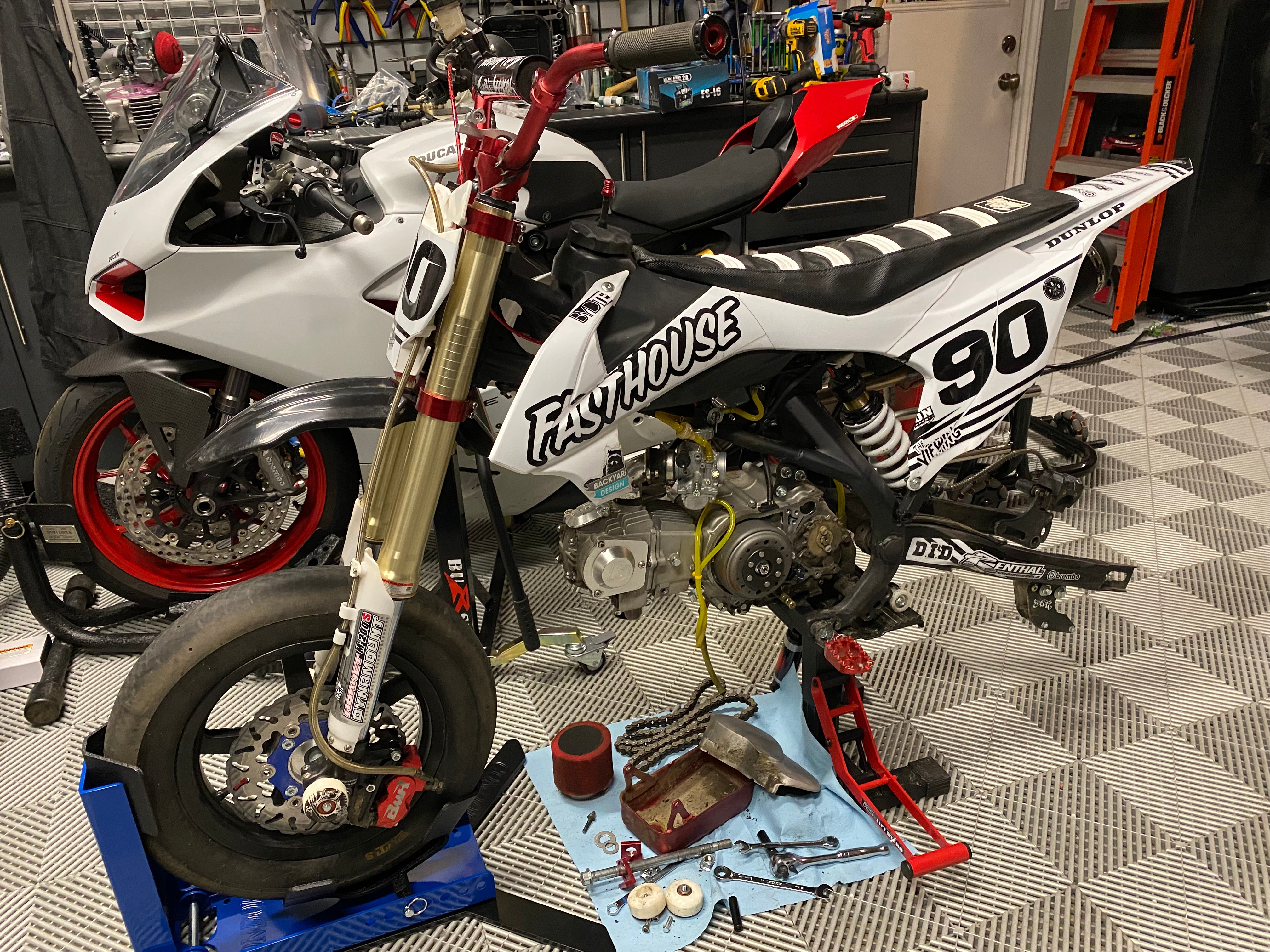 Electric MiniMotard photo 35